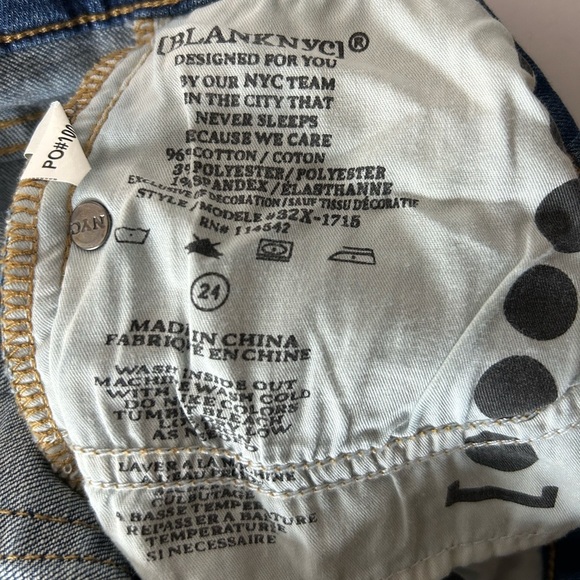 Blank NYC Blue Floral Embroidered Cropped Jeans - Picture 15 of 16